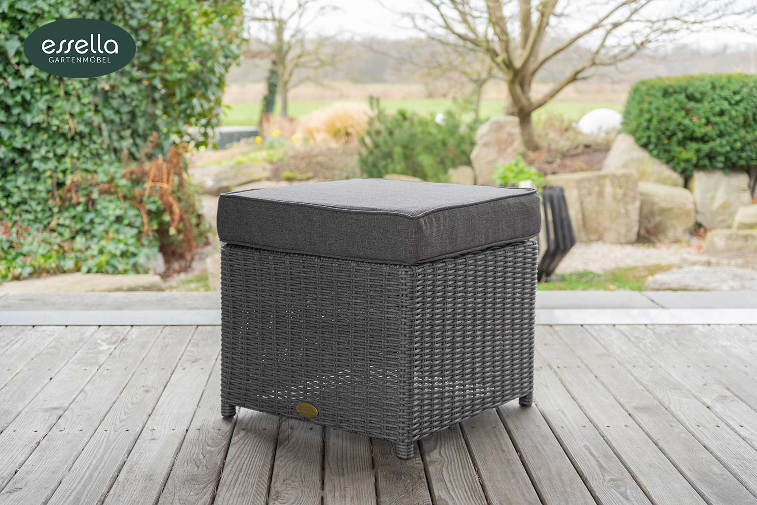 Polyrattan Sitzgruppe Vienna 8-Personen Halbrundgeflecht Glasplatte mit Keramikoptik Essella-Markenshop