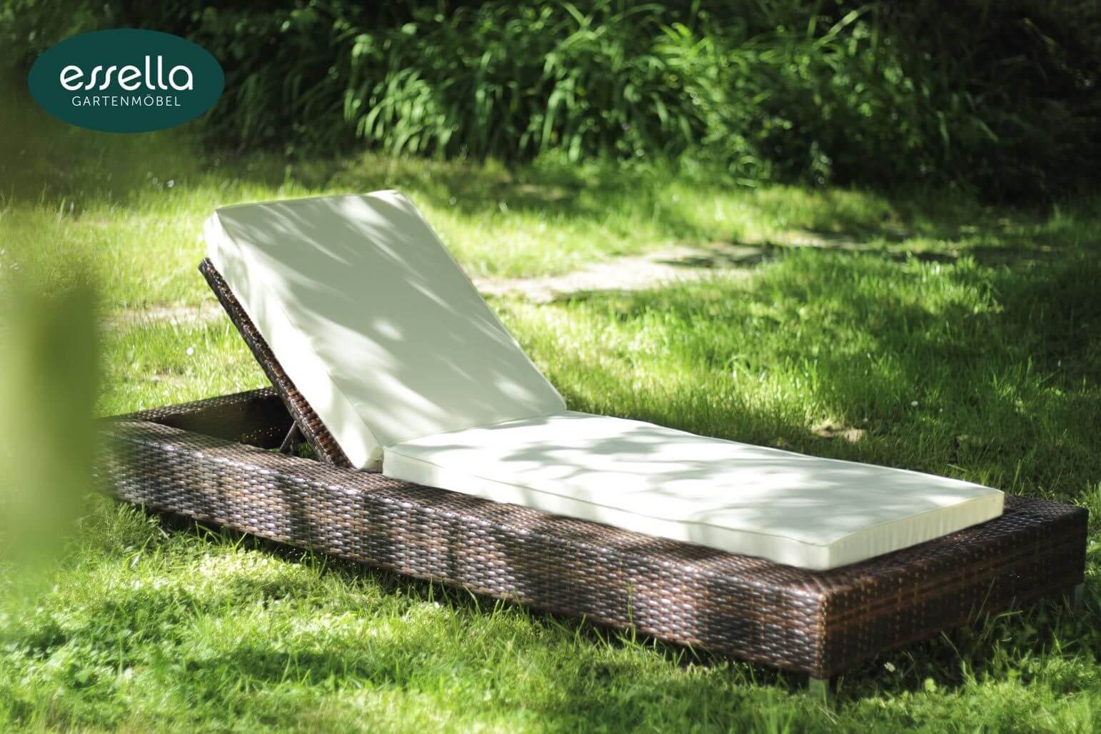 Polyrattan Sonnenliege Long Island Flachgeflecht Essella-Markenshop